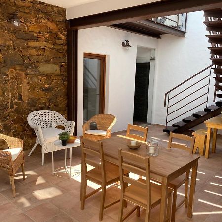 Casa Da Igrejja Panzió Almodôvar Kültér fotó